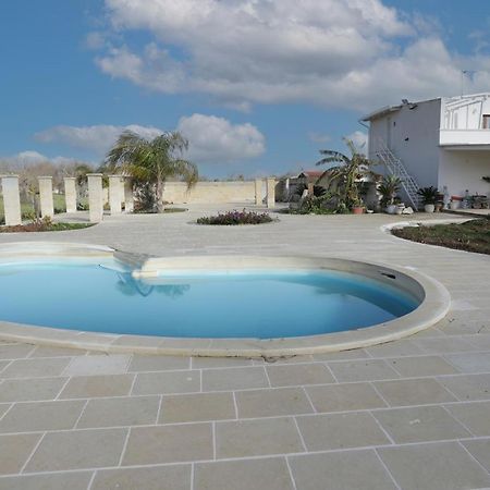 Villa Delle Stelle Con Piscina เลเวราโน ภายนอก รูปภาพ