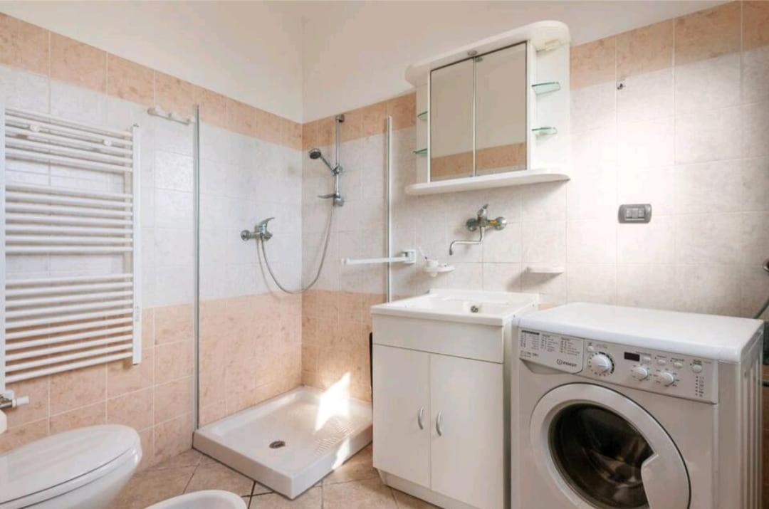 Villa Delle Stelle Con Piscina เลเวราโน ภายนอก รูปภาพ